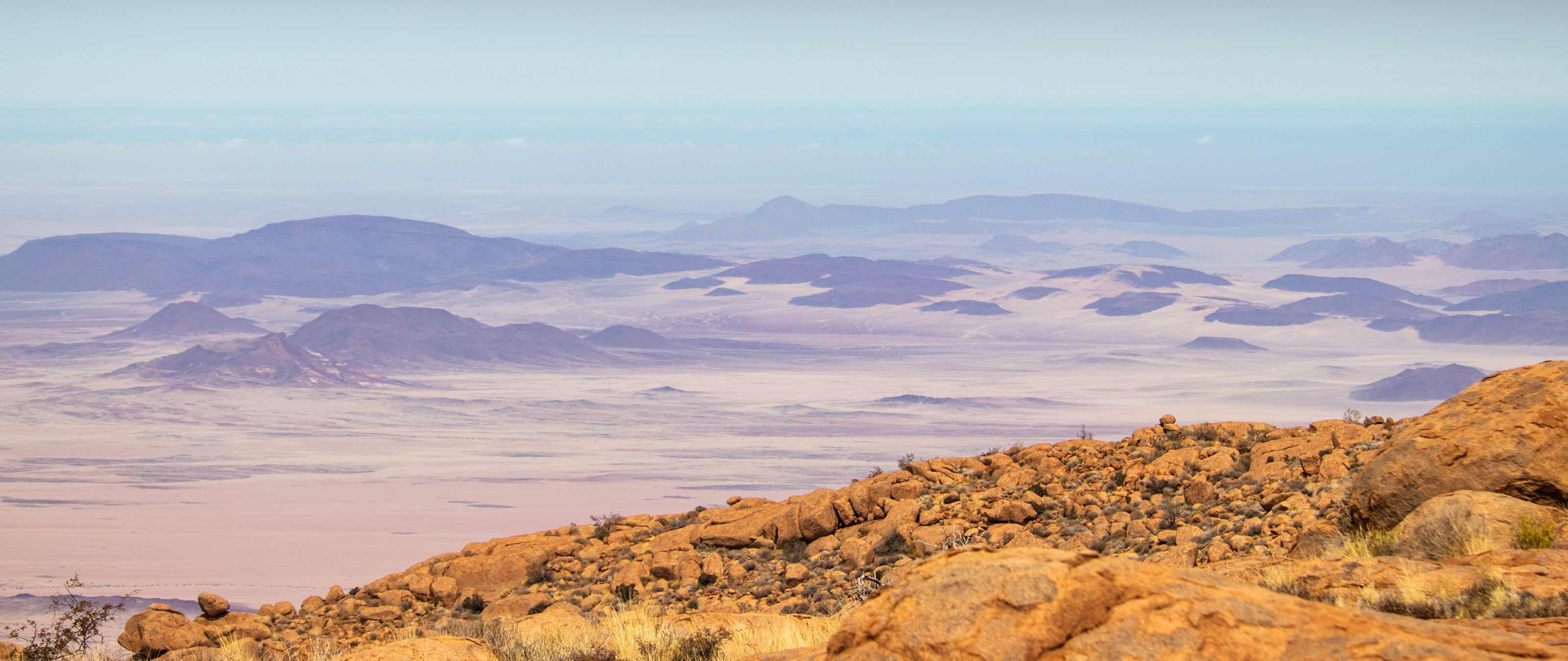 trekking-brandberg-wandern-namibia-puretreks