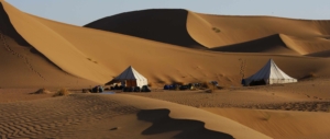 wuestencamp-marokko-sahara-kamelwandern