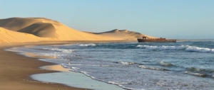 schiffswrack-shawnee-skelettkueste-namibia-wandern-puretreks